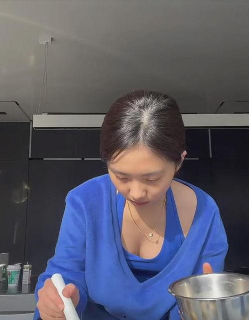 黄磊大女儿最新爆料视频